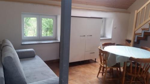 Studio für 4 Personen ca 60 qm in Gozd, Krain Innerkrain · Trebče