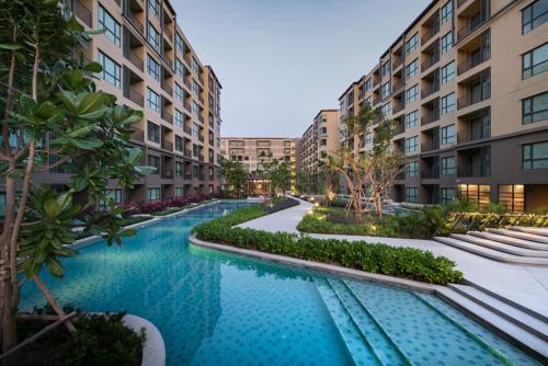 Rain by Lazy Sea Beach House, Cha Am (photo 4)