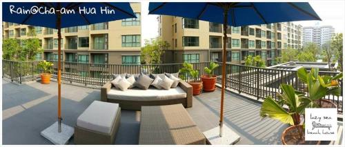 Rain by Lazy Sea Beach House, Cha Am (photo 9)