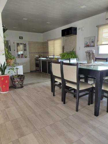 Cabañas Mundo al revés (Cabanas Mundo al reves) in 엘 엔콘