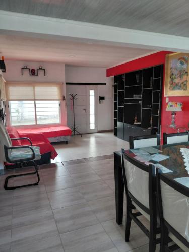 Cabañas Mundo al revés (Cabanas Mundo al reves) in 엘 엔콘