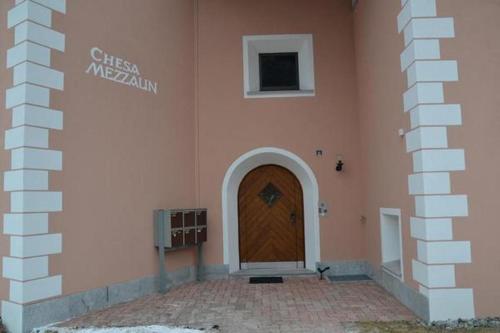  Chesa Mezzaun in Bever