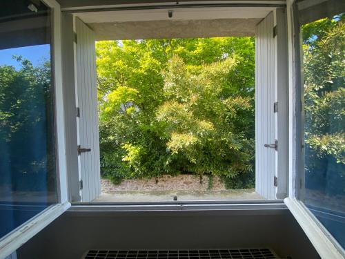 Joli F2 in Saint-Cyr-sur-Loire