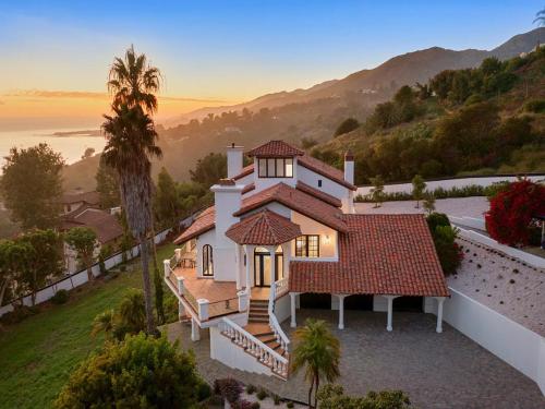 Villa Costera – khách sạn tại Malibu