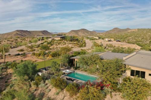 Paradise Canyon - 3 Estates - Casita & Horse Stables in Fort McDowell