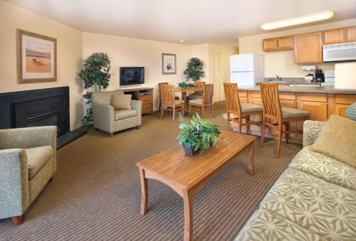 WorldMark Surfside Inn - main image