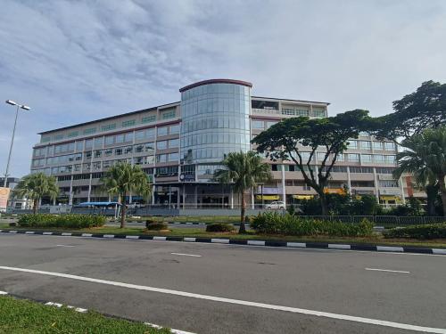 . Higher Hotel