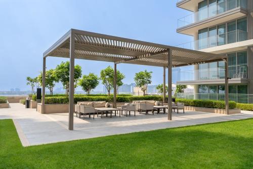 Pure Voyage Beachfront