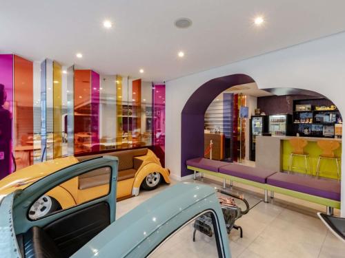 Ibis Styles Balneário Camboriú - 1 Quadra do Mar - 숙소 외관