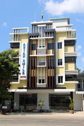 . Asian Smile Hotel