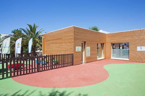 Grupotel Mar de Menorca - image 7