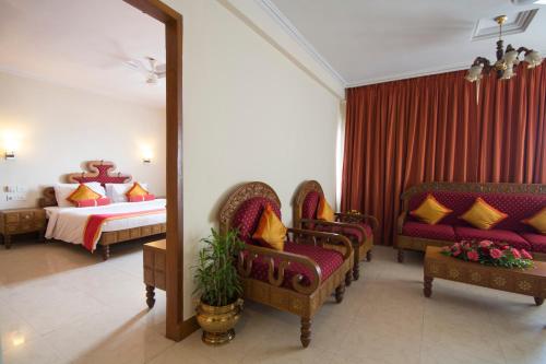 Executive Suite image 2