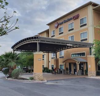 Vista exterior, Best Western Plus Palo Alto Inn & Suites in San Antonio International Airport