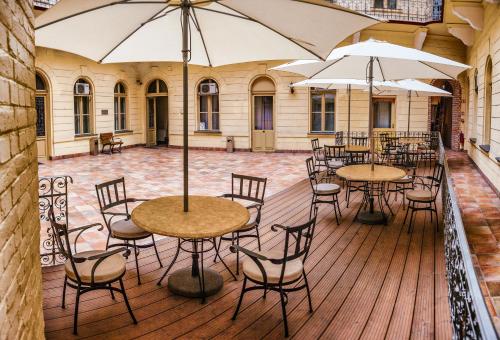 Facilities, SOUS44 in Józsefváros