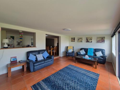 Exterior view of Relax in San Remo Pets Welcome