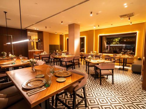 숙소 외관, 머큐어 루고 센트로 (Mercure Lugo Centro) in 루고 시티 센터