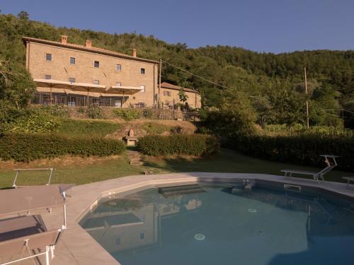 Tenuta La Scure la cappella in Col di Morro