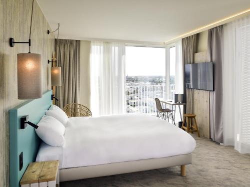 2 twin beds