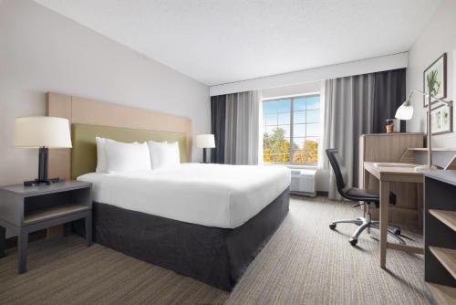 Country Inn & Suites by Radisson, Springfield, OH - Hotel - Springfield
