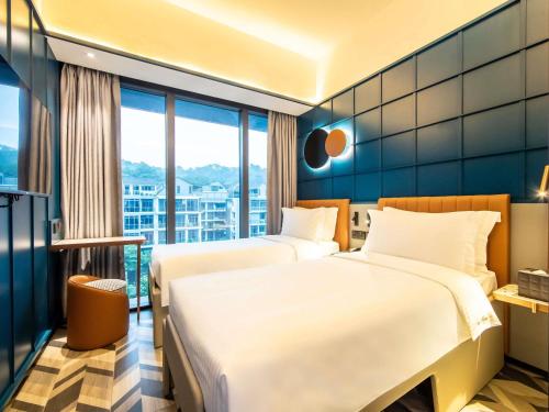 room detail thumbnail 1