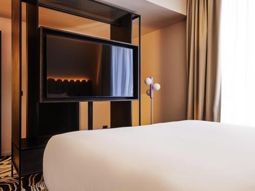 Suite with Double Bed and Sofa Bed