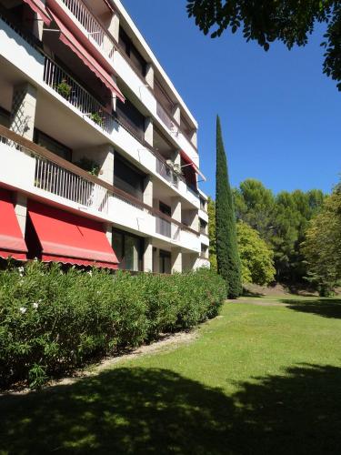 Apartment Les Muriers Blancs - Location saisonnière - Aix-en-Provence