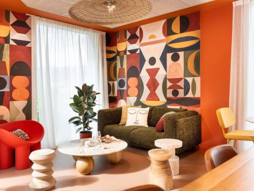 Pub/Lounge, ibis Styles Prevessin Geneve Aeroport in Ferney-Voltaire