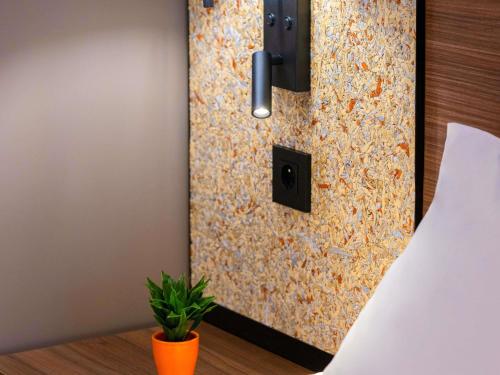 greet Hotel Chatellerault Room Type - POP SMART Double Room