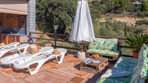 Peldbaseins, Casa Perdi Riogordo by Ruralidays in Riogordo