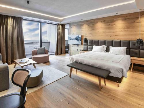 Swiss Select Room with View