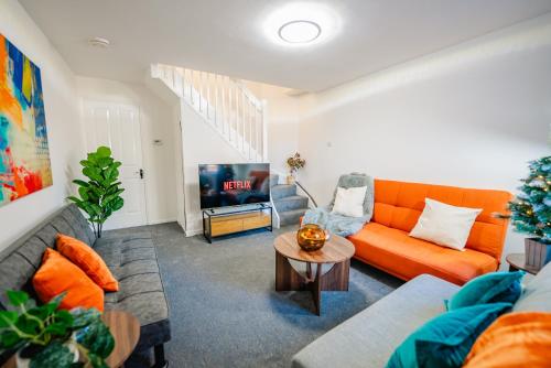 Modern 2BR Home Free Parking, Garden & WiFi – khách sạn tại Splott