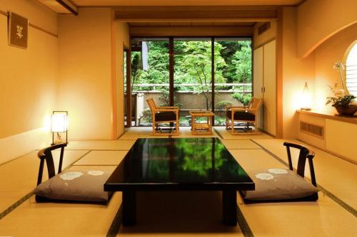 Syoenso Hotsugawatei in 龜岡