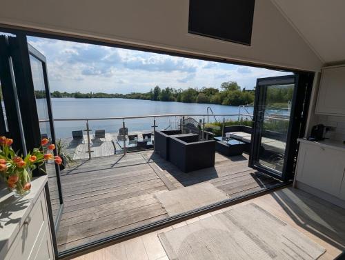 The Boathouse Lodge in Fairford