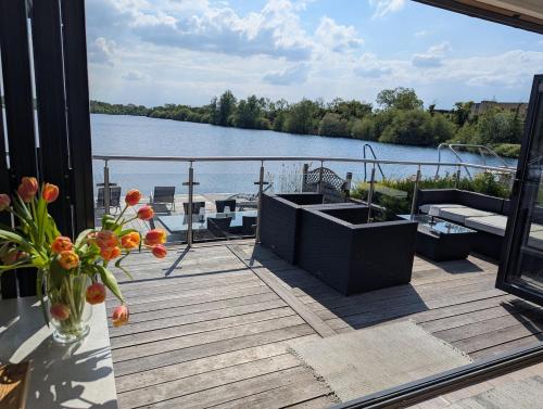 The Boathouse Lodge in Fairford