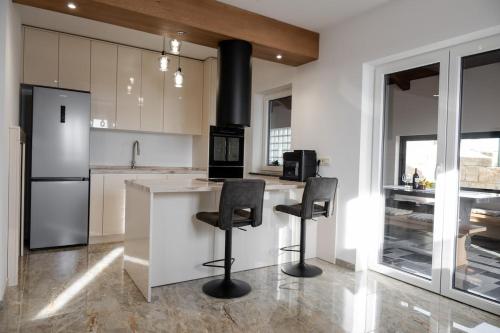 virtuve, Villa MiraMar Istria & Private Retreat in Truske