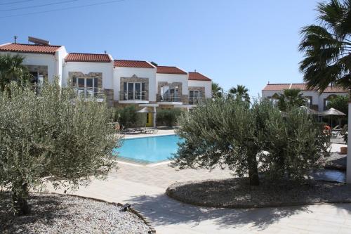 Villa mit Pool in Makry Gialos - Grapevine, 200 Meter zum Strand gîte à louer Lagoufa beach