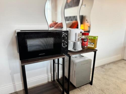 Lovely 1-Bed City Centre escape with Kitchen & Free Parking - Long Itchington