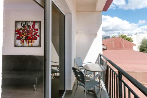 발코니/테라스, Neptune Hotel Apartments Paphos in 페이아