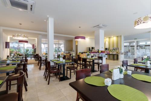Restaurant, Ouril Pontao Hotel in Santa Maria