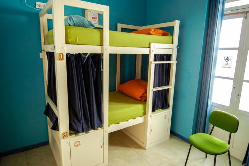 Casa Caracol Room Type - Bed in 4-Bed Mixed Dormitory Room with Private External Bathroom