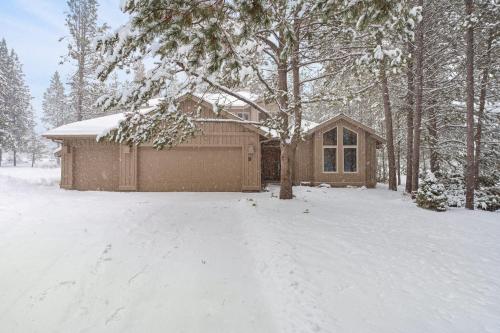 9 Hoodoo-AC-Hot Tub-5BR/3BA - image 12
