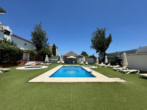 何塞艾爾騰普蘭尼洛旅館 (Posada de Jose Mª El Tempranillo) in 莫利納