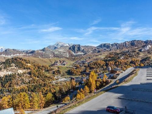 Appart 6 pers, piscine, parking, Plagne Aime 2000 - FR-1-351-137 in La Plagne