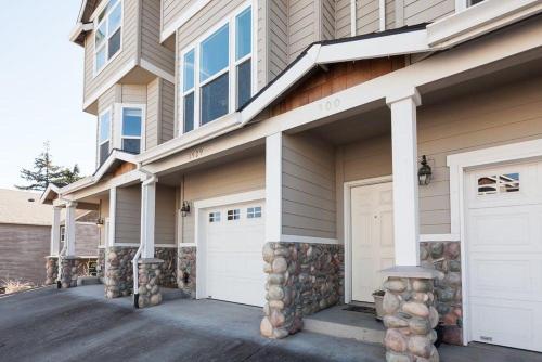 Venturi-River/Mt Vw-2BR/2.5BA - image 12