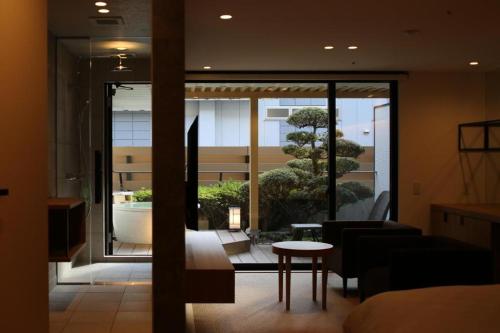 松園荘 保津川亭