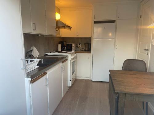 Apartment in villa, Close the to the sea, small harbour, golf course and Tylosand in Eketanga