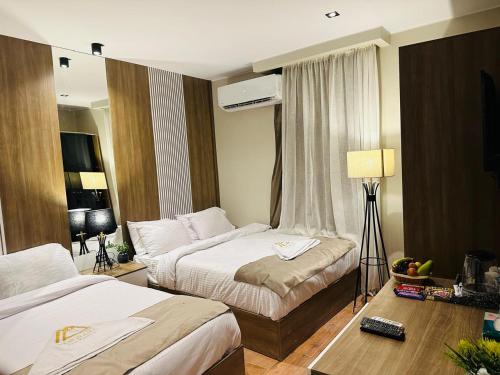 PANORAMA view pyramids, Giza