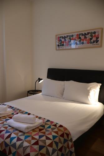 Stockbridge 1BR with Parking - image 7