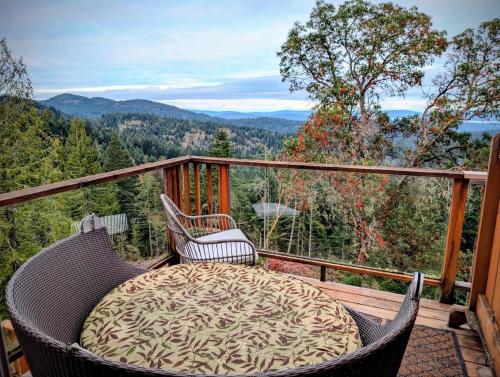 Armand Heights in Salt Spring Island (BC)