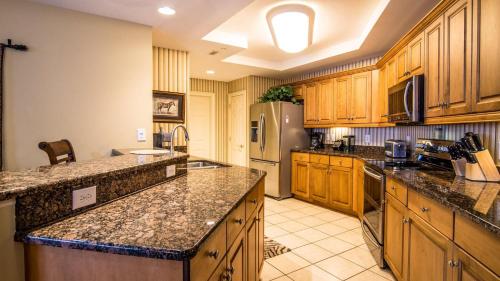 Margate #2203 - Scott & Faith's - Oceanfront near Apache Pier & Fmly Campground